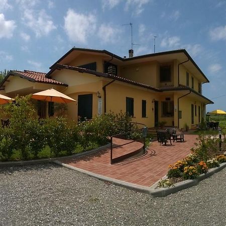 Cecco Di Nara Hotell Massarosa Exteriör bild